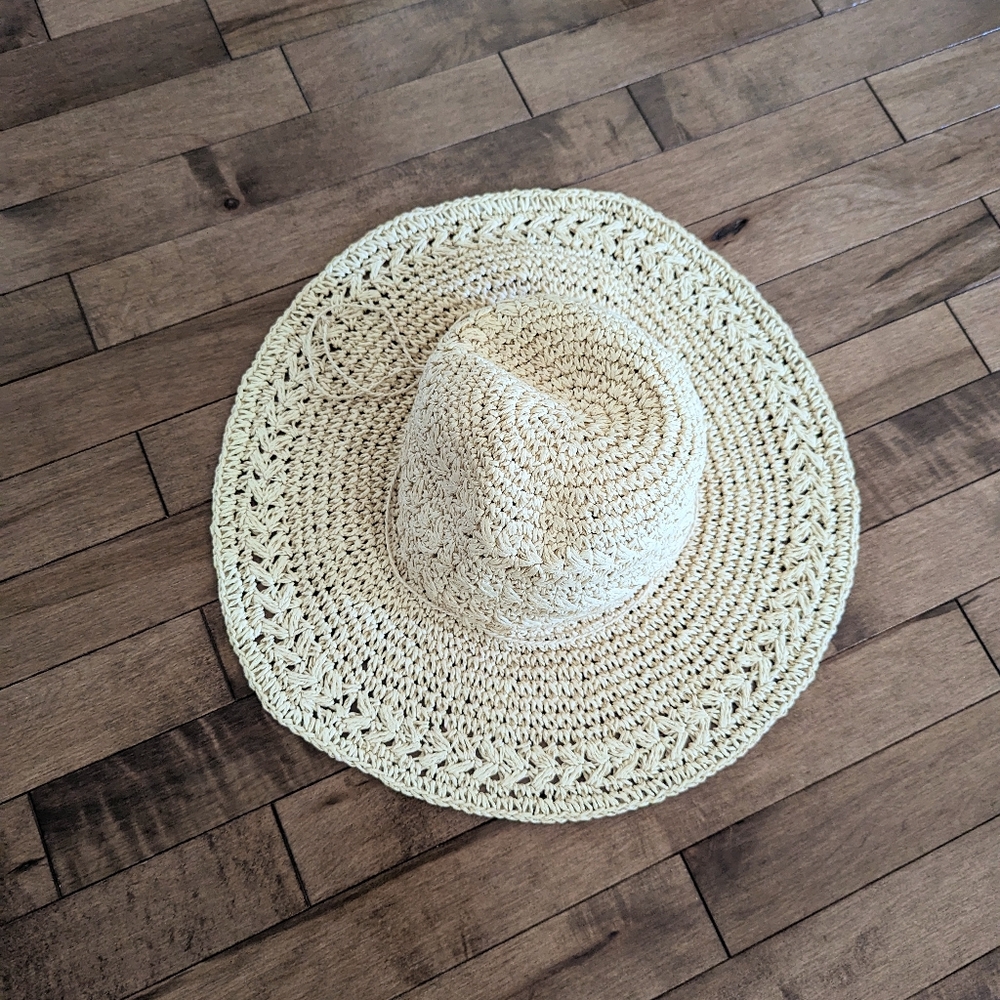 Cappelli Woven Straw Hat Floppy Wide Brim Spring Summer